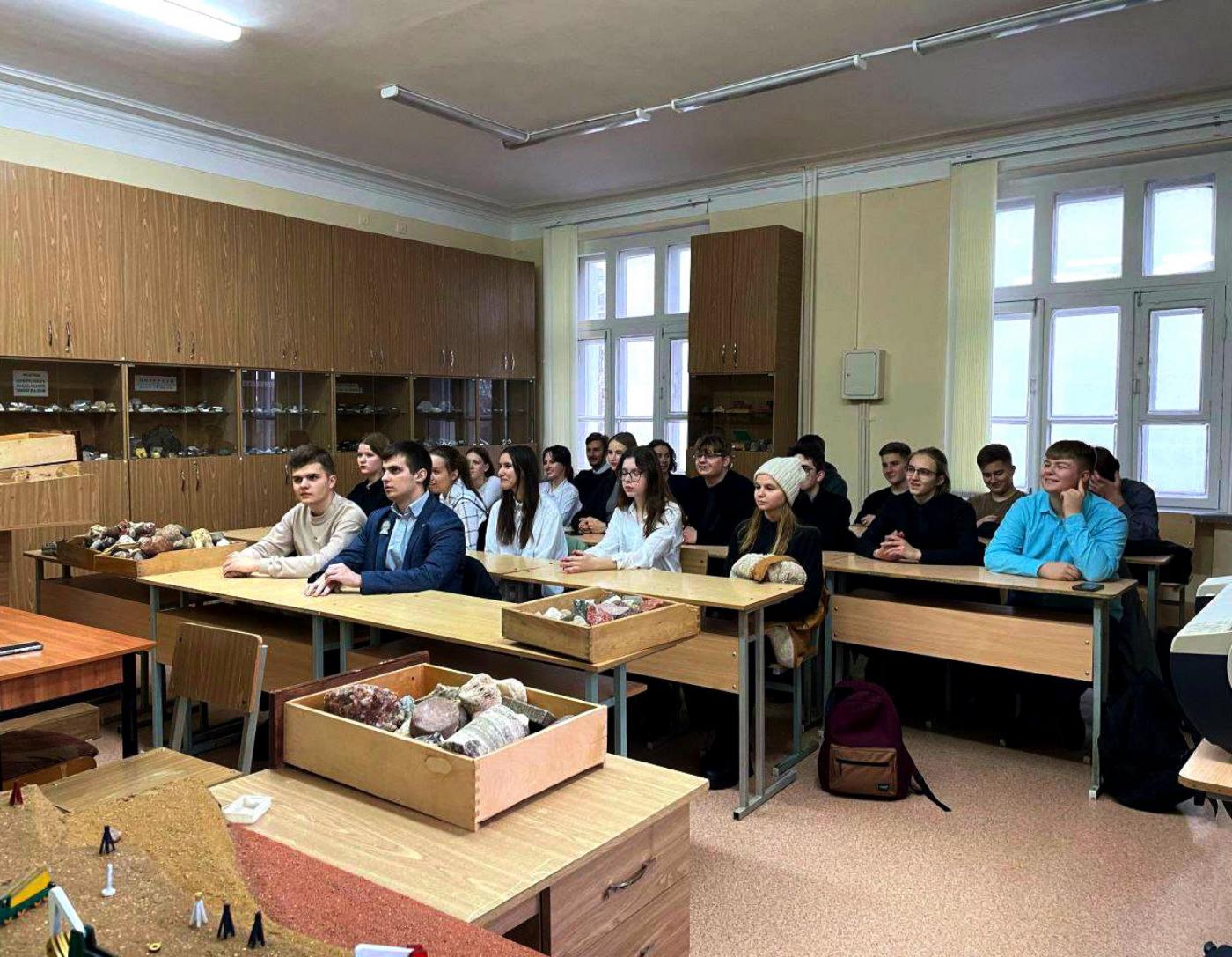 «Школа юных» на факультете горного дела и инженерной экологии